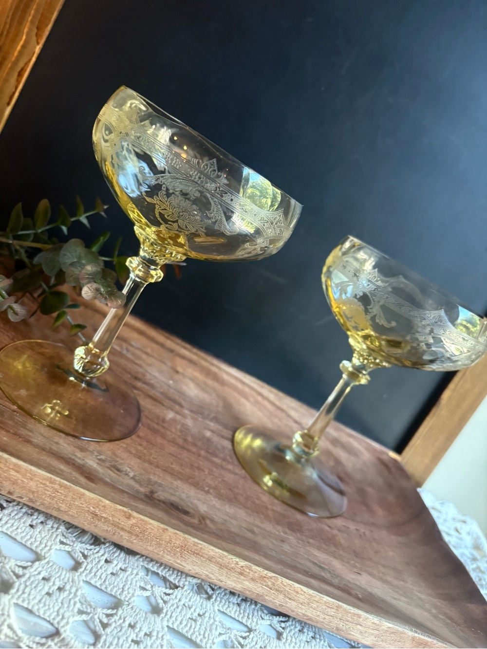 VTG Heisey Cocktail Champagne Coupe Glasses Etched Stemware Sahara Yellow Pair